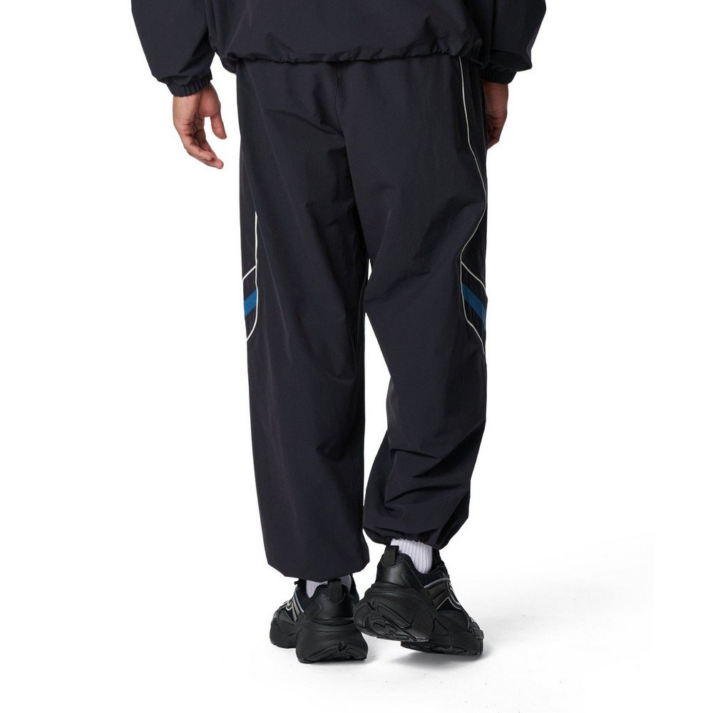 アンダーアーマー（UNDER ARMOUR）（メンズ）ナイロン トラックパンツ