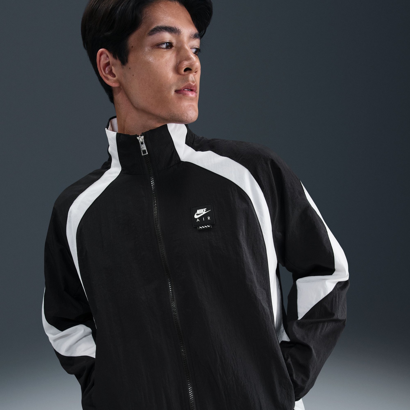 ナイキ（NIKE）（メンズ）エア ウーブン トラック ジャケット HV0881-010