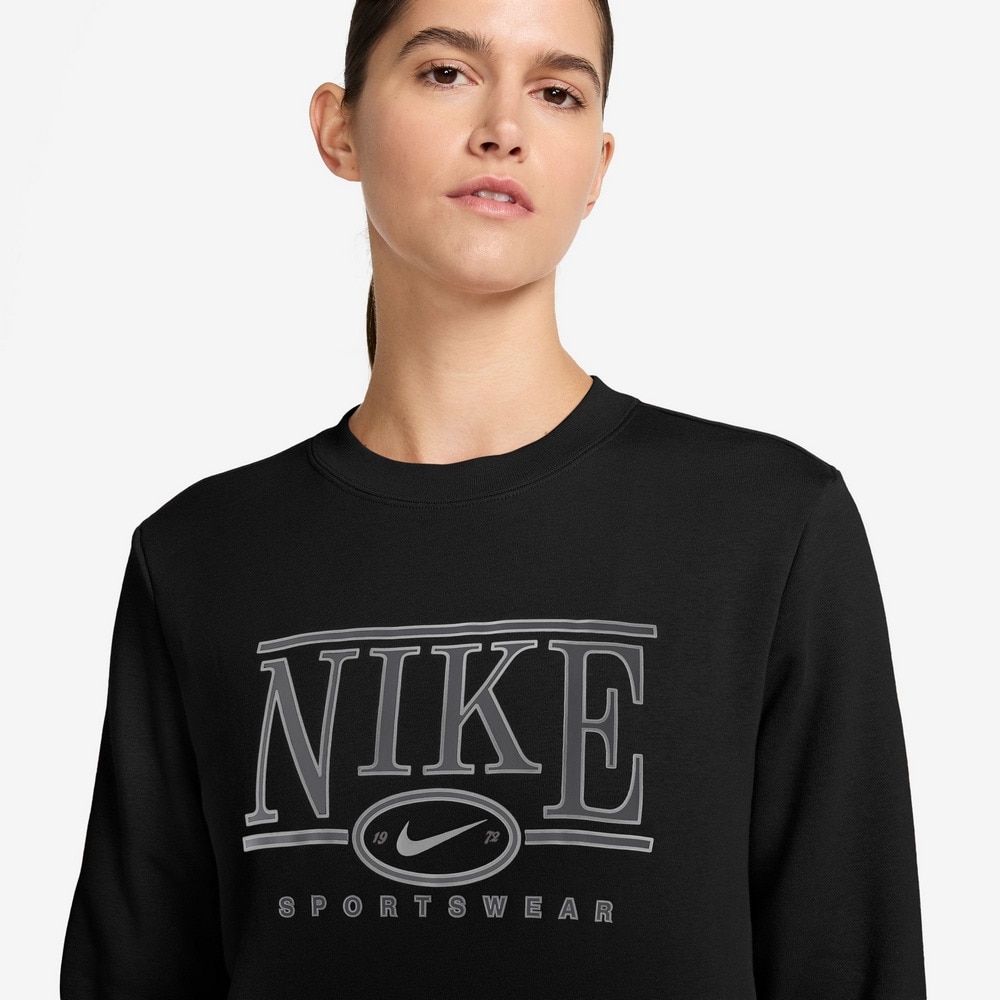 ナイキ（NIKE）（レディース）スポーツウェア クラブ フリース ロゴ クルーネック スウェット HJ0981-010