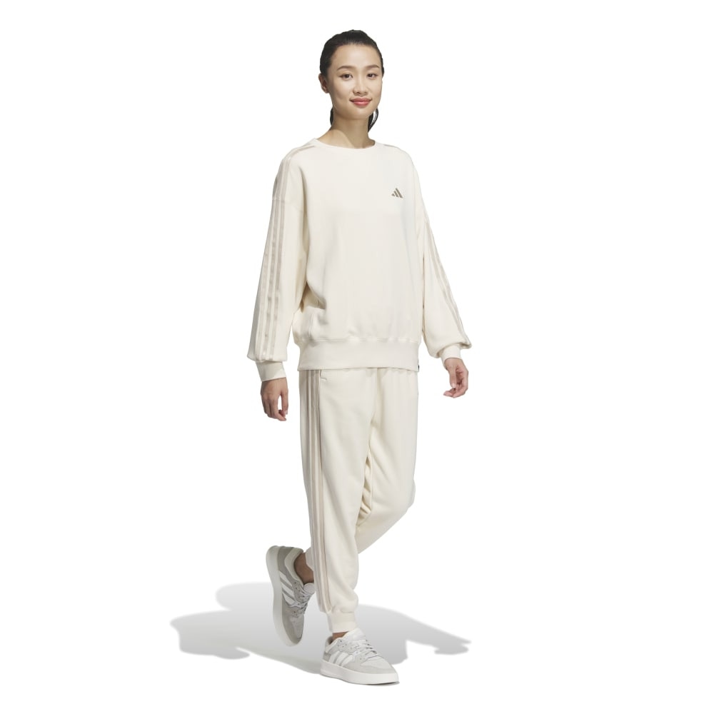 アディダス（adidas）（レディース）エッセンシャルズ プラス スリーストライプス フレンチテリー クルーネックスウェット JUP41-JW4488