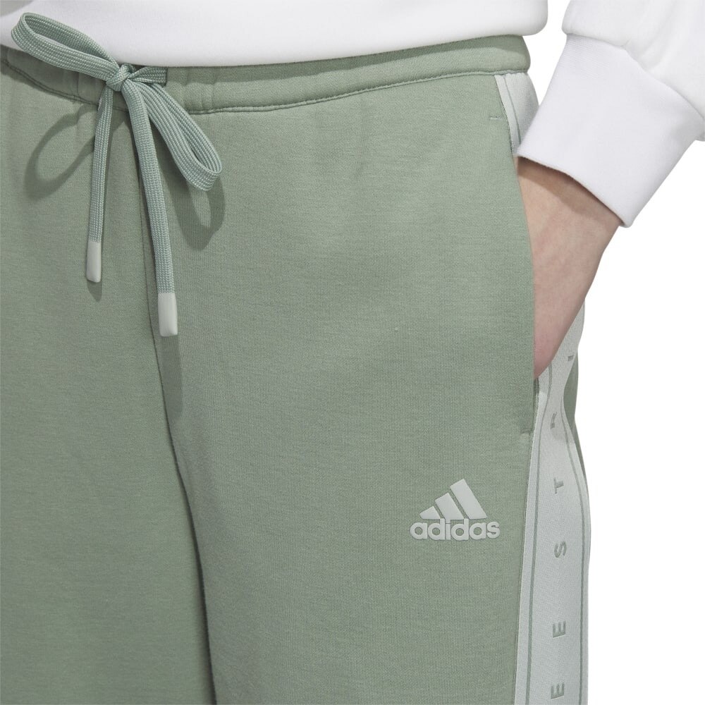 アディダス（adidas）（レディース）パンツ レディース ワーディング ルーズフィット フリース  IEH69-IK9884