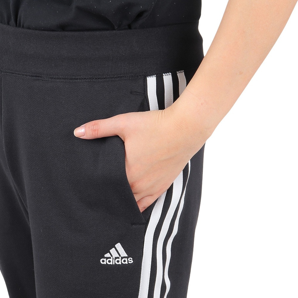 アディダス（adidas）（レディース）エッセンシャルズ プラス スリーストライプス フレンチテリーテーパードパンツ KVF84-JF1416