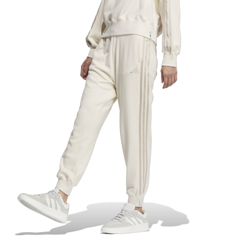 アディダス（adidas）（レディース）エッセンシャルズ プラス スリーストライプス フレンチテリー テーパードパンツ JUP42-JW4493