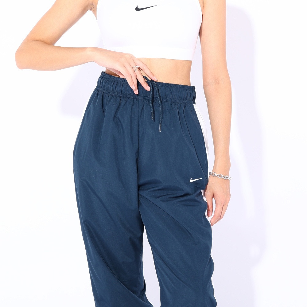 ナイキ（NIKE）（レディース）スポーツウェア クラシック ウーブン UV ミッドライズ ルーズ ジョガーパンツ FV7661-478
