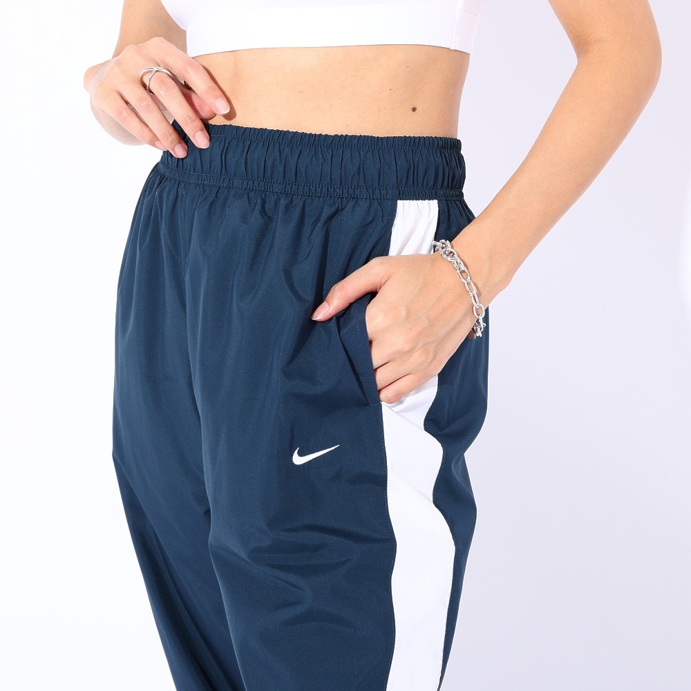 ナイキ（NIKE）（レディース）スポーツウェア クラシック ウーブン UV ミッドライズ ルーズ ジョガーパンツ FV7661-478