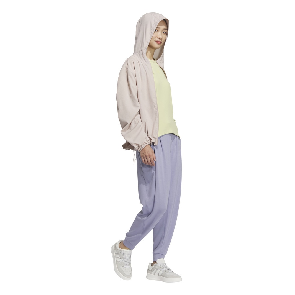 アディダス（adidas）（レディース）LUXFLOW スポーツ ライトウーブン ジャケット KQD93-JL5089