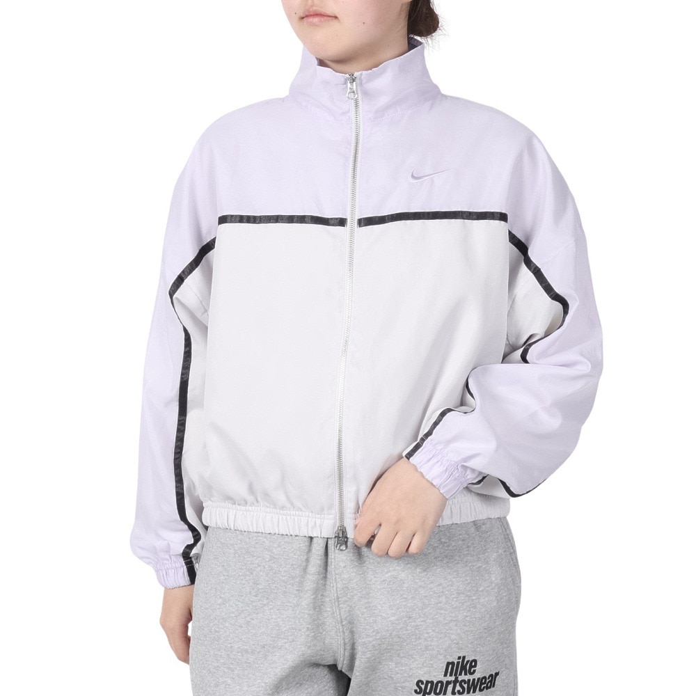 ナイキ（NIKE）（レディース）スポーツウェア バーシティ ウーブン ジャケット IB7917-536