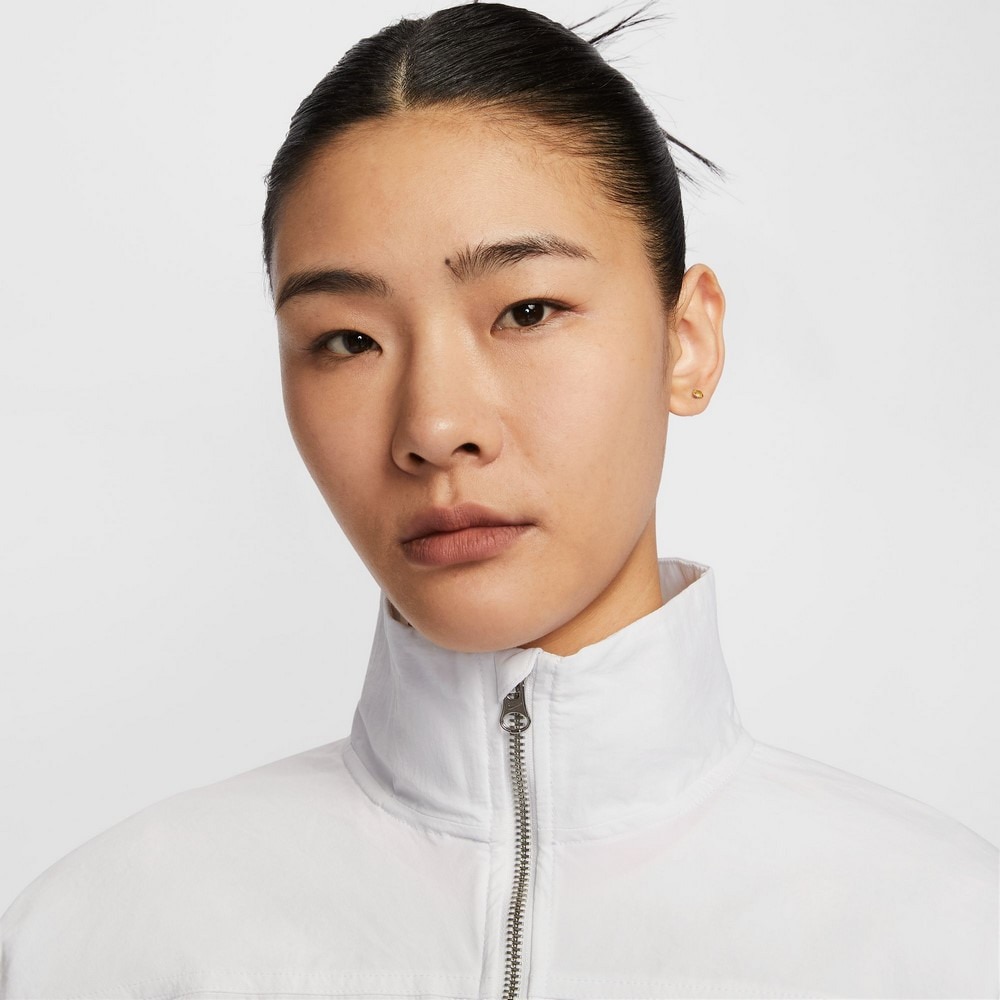 ナイキ（NIKE）（レディース）スポーツウェア エブリシング ウーブン オーバーサイズド レペル UV プロテクション ジャケット HJ1000-100