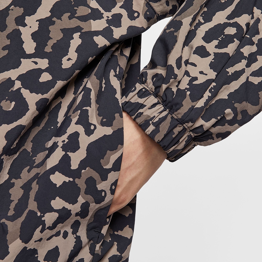 ナイキ（NIKE）（レディース）Sportswear Woven Printed ジャケット IB7264-010