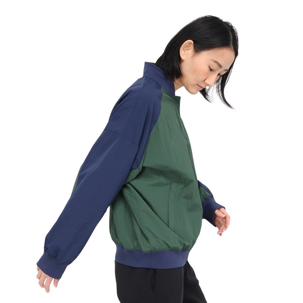 ナイキ（NIKE）（レディース）オーバーサイズド バーシティ ジャケット