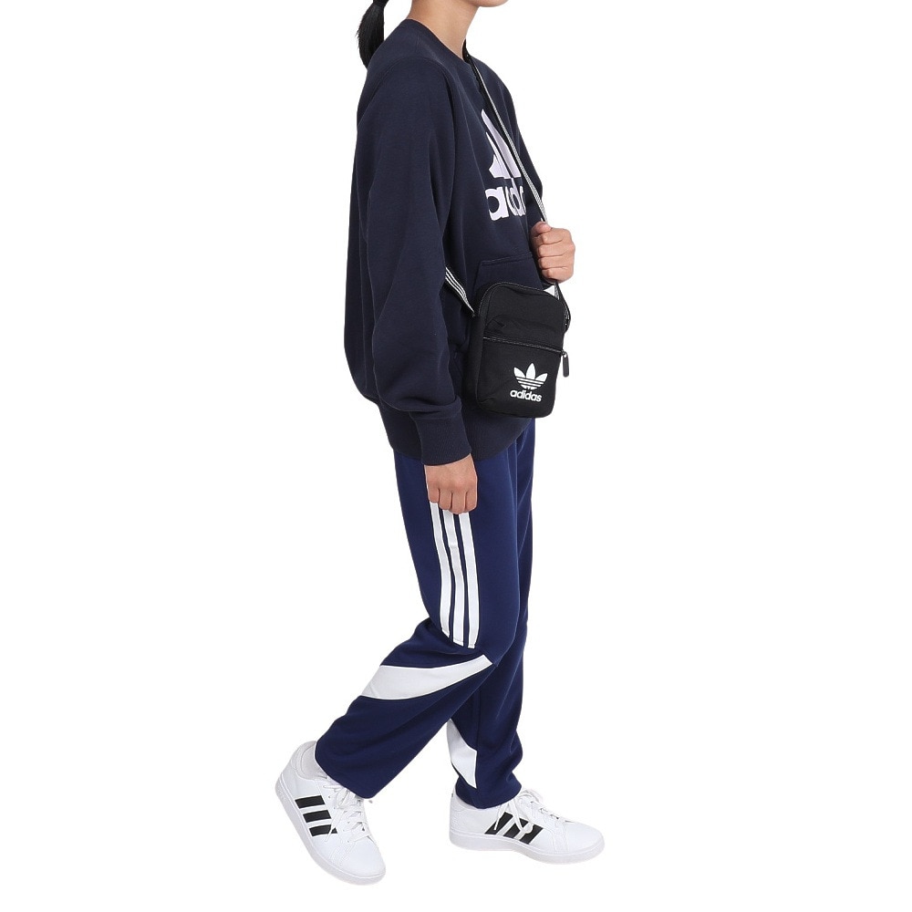 アディダス（adidas）（キッズ）ジュニア エッセンシャルズ プラス ルーズフィット ビッグロゴ フレンチテリー スウェットシャツ KWF35-JH3594