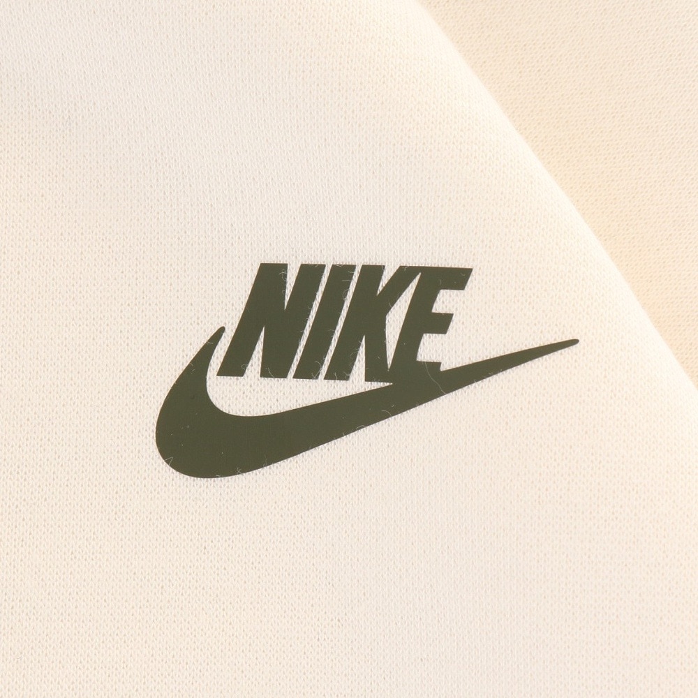 ナイキ（NIKE）（キッズ）スノーデイ フリース プリントプルオーバー 86L391-W5T