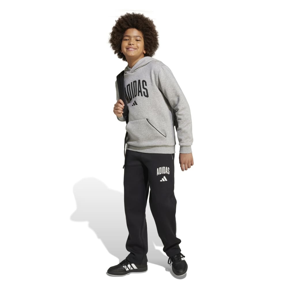 アディダス（adidas）（キッズ）キッズ シーズナル エッセンシャルズ カレッジ タイポグラフィ パンツ KLH27-JM1538