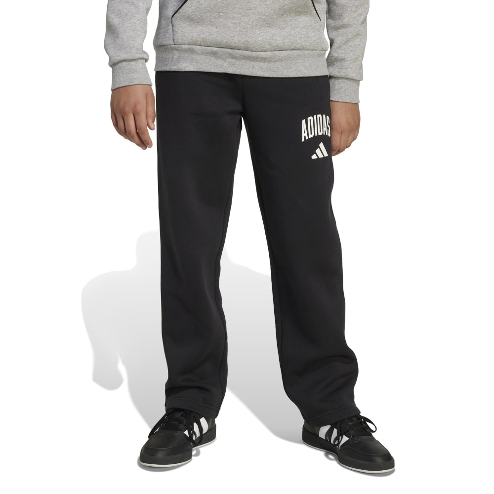 アディダス（adidas）（キッズ）キッズ シーズナル エッセンシャルズ カレッジ タイポグラフィ パンツ KLH27-JM1538