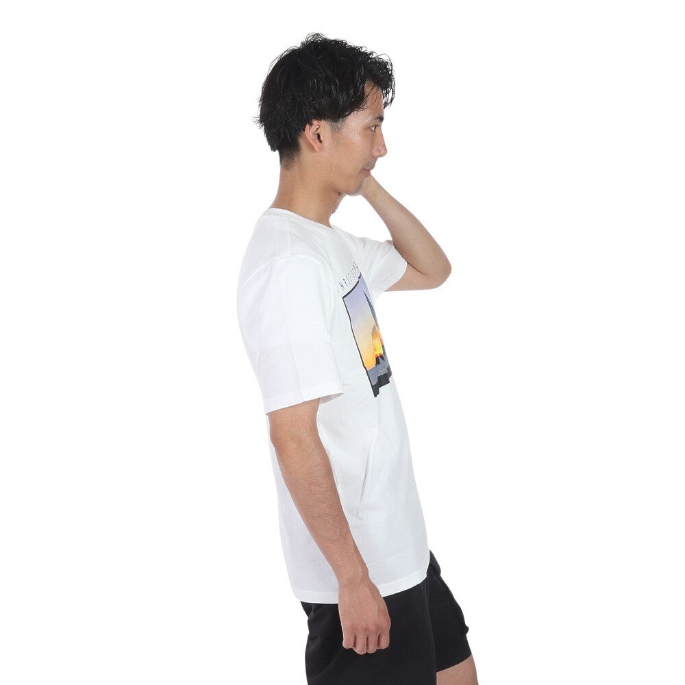 アディダス（adidas）（メンズ）半袖Tシャツ メンズ オーシャン グラフィック レギュラーフィットIJG10-IK4286