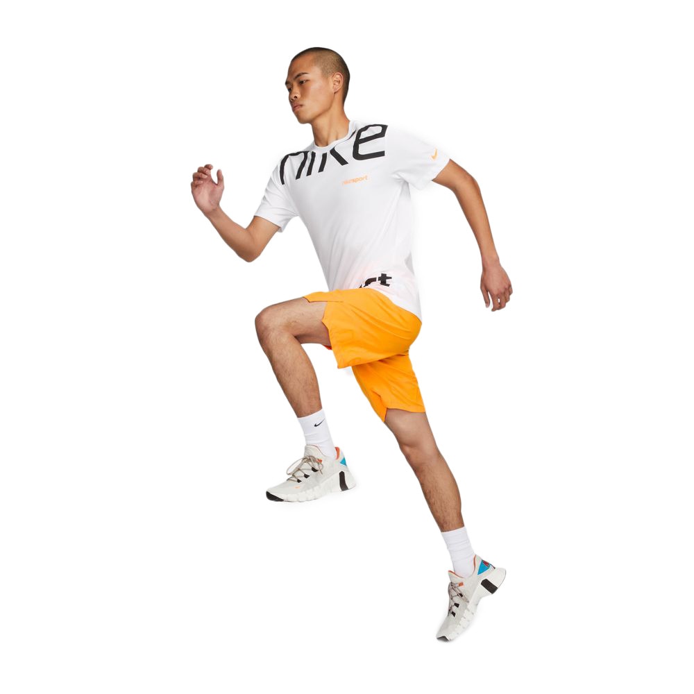 ナイキ（NIKE）（メンズ）Tシャツ 半袖 ドライフィット トレーニング Tシャツ FJ5271-100 ★★★