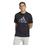 アディダス（adidas）（メンズ）カモ バッジ オブ スポーツ グラフィック半袖Tシャツ KNC76-IR5828