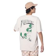 ベージュ
