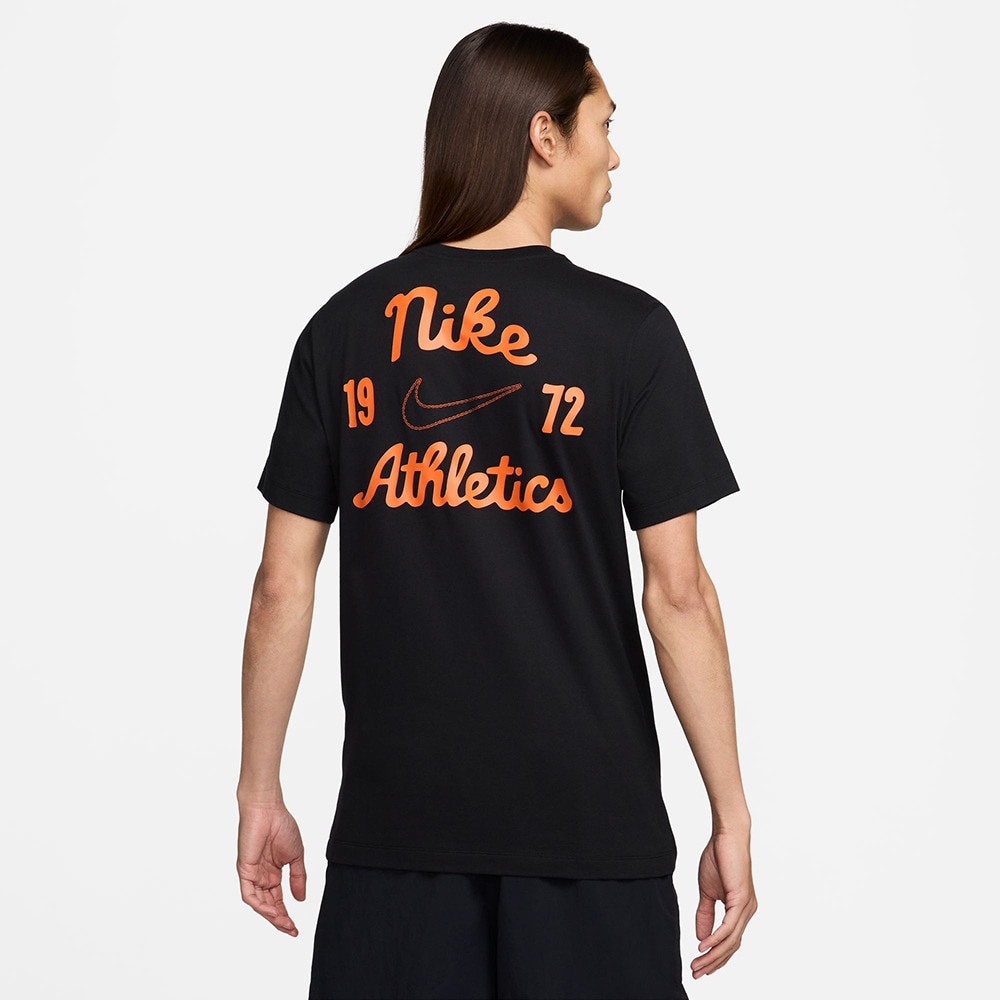 ナイキ（NIKE）（メンズ）Tシャツ 半袖 スポーツウェア ビッグロゴ バックプリントTシャツ 黒 FV3773-010