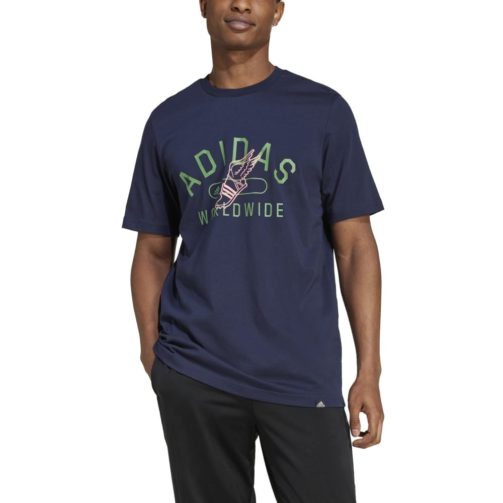 アディダス（adidas）（メンズ）カレッジ グラフィック 半袖Tシャツ JTM56-IW2742