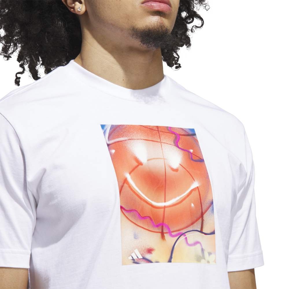 アディダス（adidas）（メンズ）Basketball Is Happiness グラフィックTシャツ KKQ95-JV8433