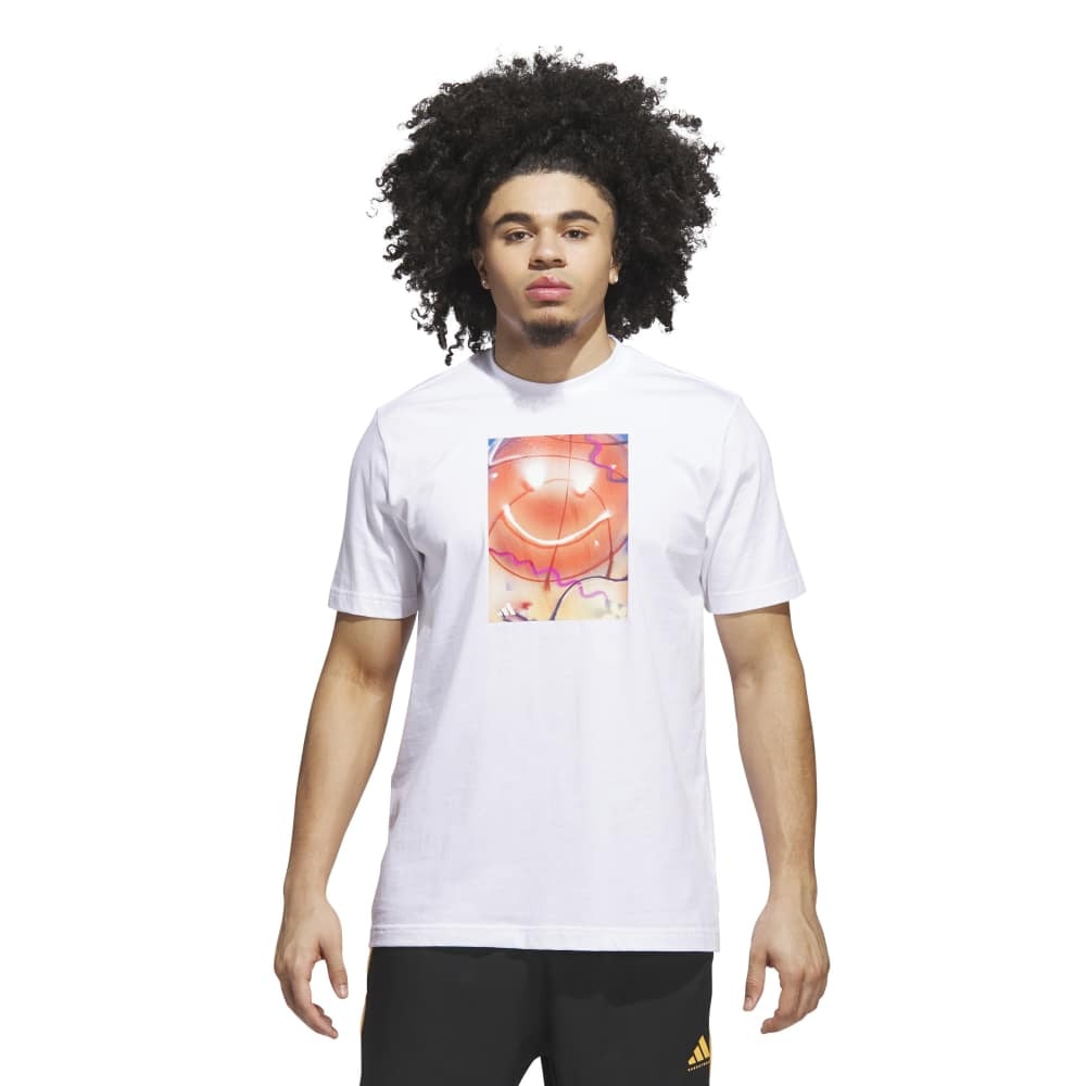 アディダス（adidas）（メンズ）Basketball Is Happiness グラフィックTシャツ KKQ95-JV8433
