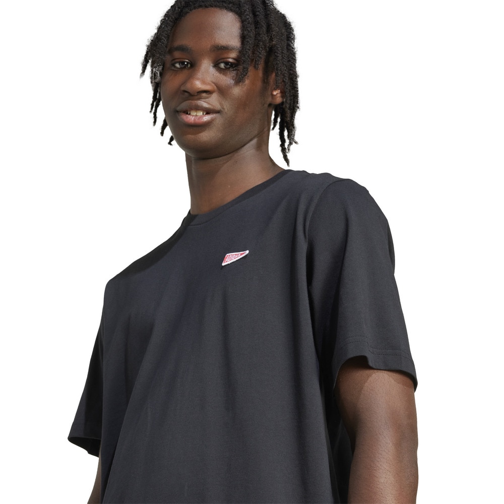 アディダス（adidas）（メンズ）ペナント トリム グラフィックTシャツ KKP12-JL9228
