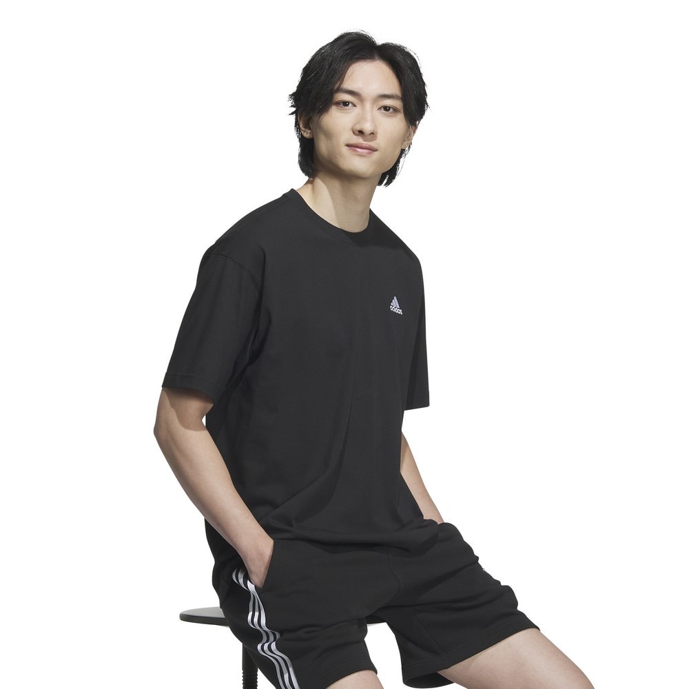 アディダス（adidas）（メンズ）エッセンシャルズ プラス ルーズフィット スモールロゴ 半袖Tシャツ KWE94-JF3910
