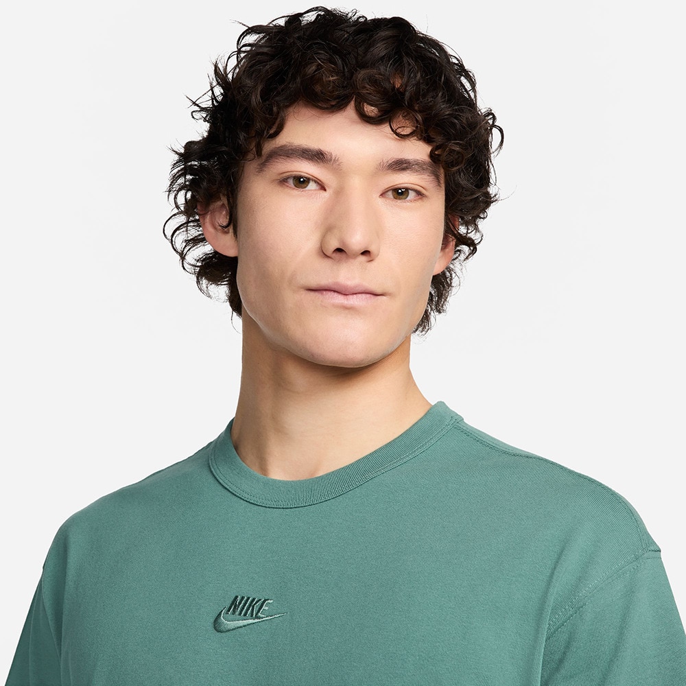 ナイキ（NIKE）（メンズ）Tシャツ 半袖 スポーツウェア プレミアム エッセンシャル 無地 ワンポイント DO7393-361