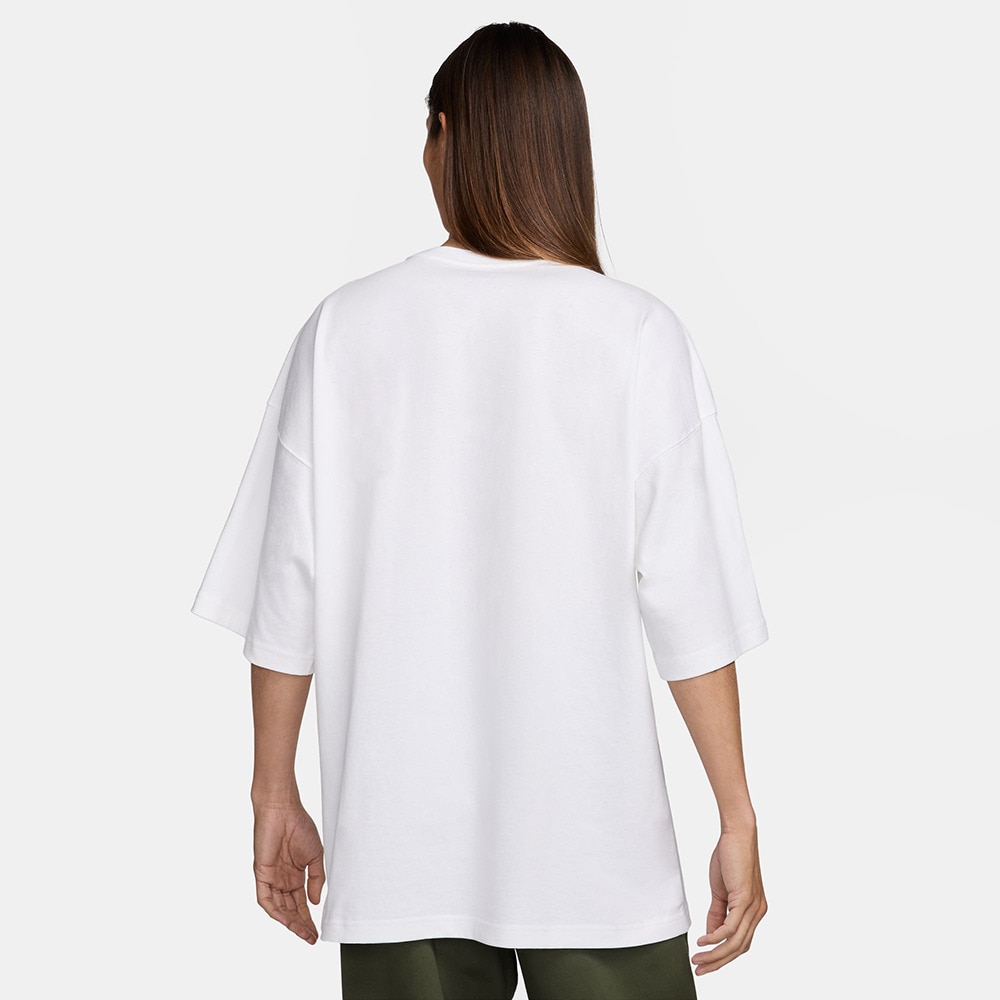 ナイキ（NIKE）（メンズ）スポーツウェア オーバーサイズド Tシャツ FB9767-100