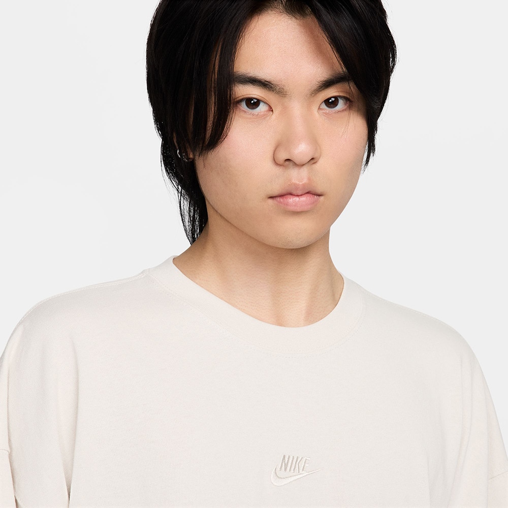 ナイキ（NIKE）（メンズ）スポーツウェア オーバーサイズド Tシャツ FB9767-104