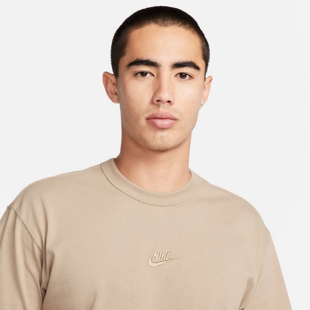 ナイキ（NIKE）（メンズ）スポーツウェア プレミアム SUST エッセンシャル 半袖Tシャツ DO7393-247