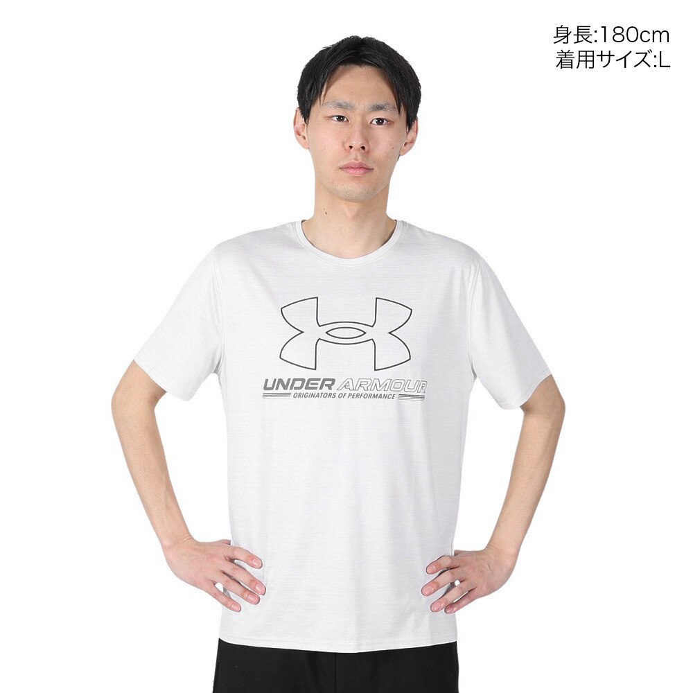 アンダーアーマー｜トレーニング ベント グラフィック ショートスリーブ Tシャツ 1370367 100 - スポーツ用品はスーパースポーツゼビオ