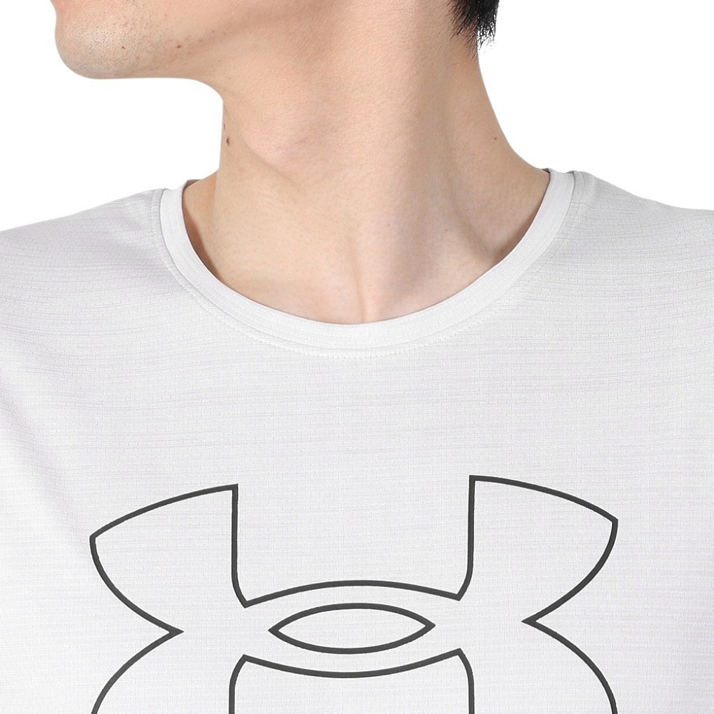 アンダーアーマー｜トレーニング ベント グラフィック ショートスリーブ Tシャツ 1370367 100 - スポーツ用品はスーパースポーツゼビオ