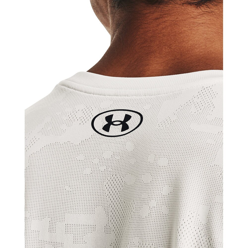 アンダーアーマー（UNDER ARMOUR）（メンズ）Tシャツ メンズ テック ベント ジャカード 1377052 006