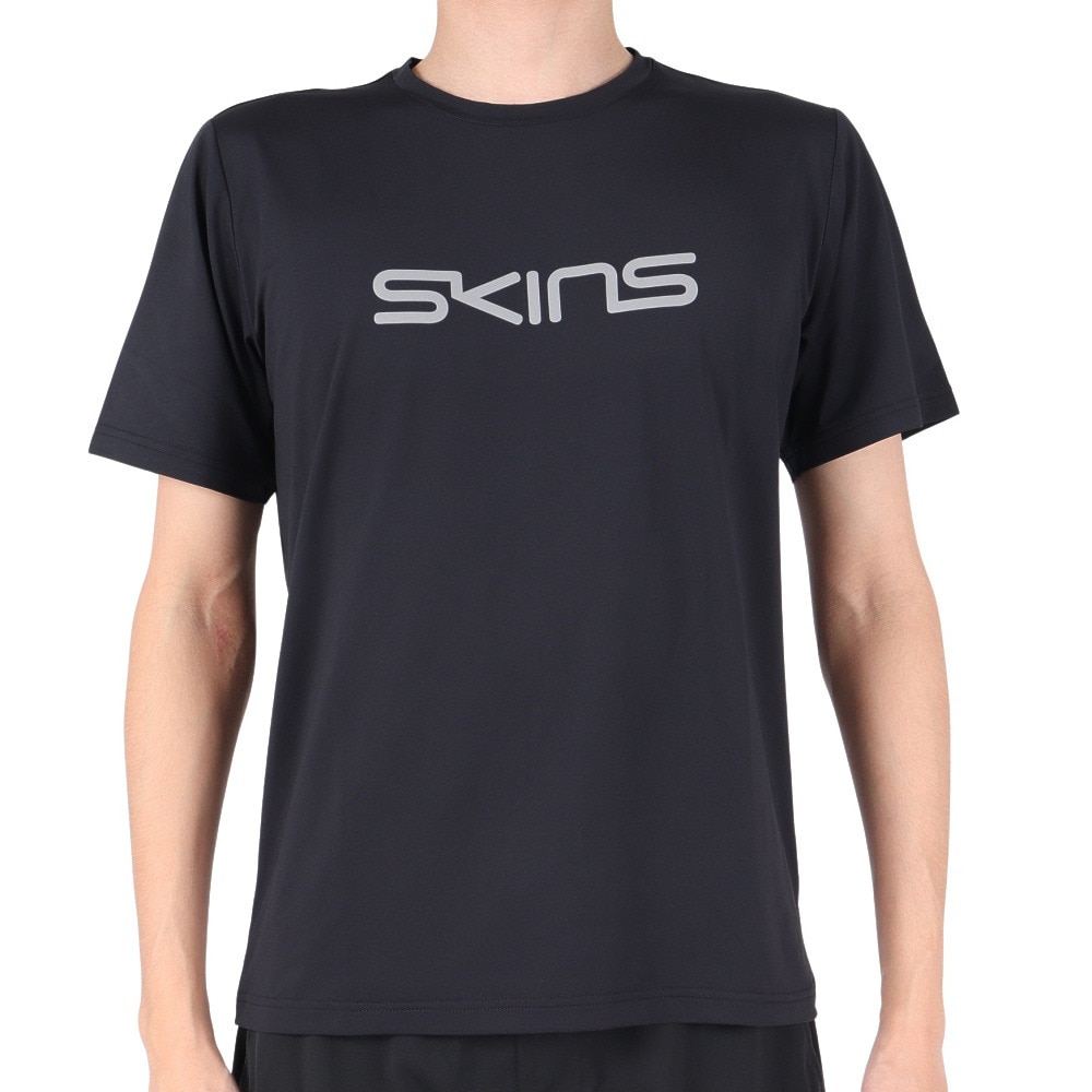 スキンズ（SKINS）（メンズ）ロゴプリント半袖Tシャツ 184-29941-019