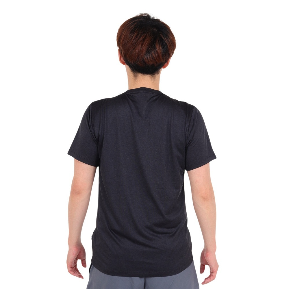 ニューバランス（new balance）（メンズ）パフォーマンスグラフィック 半袖Tシャツ AMT41001BK