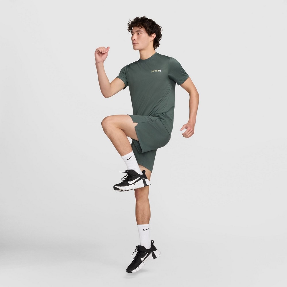 ナイキ（NIKE）（メンズ）ドライフィット フィットネス 半袖Tシャツ FZ8045-338