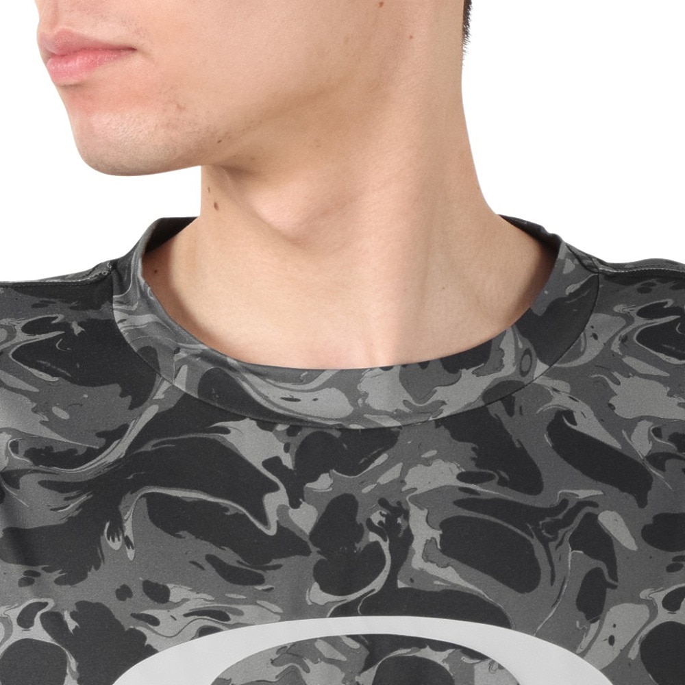 オークリー（OAKLEY）（メンズ）Enhance Qdevo 半袖Tシャツ グラフィック 4.0 FOA407574-00G