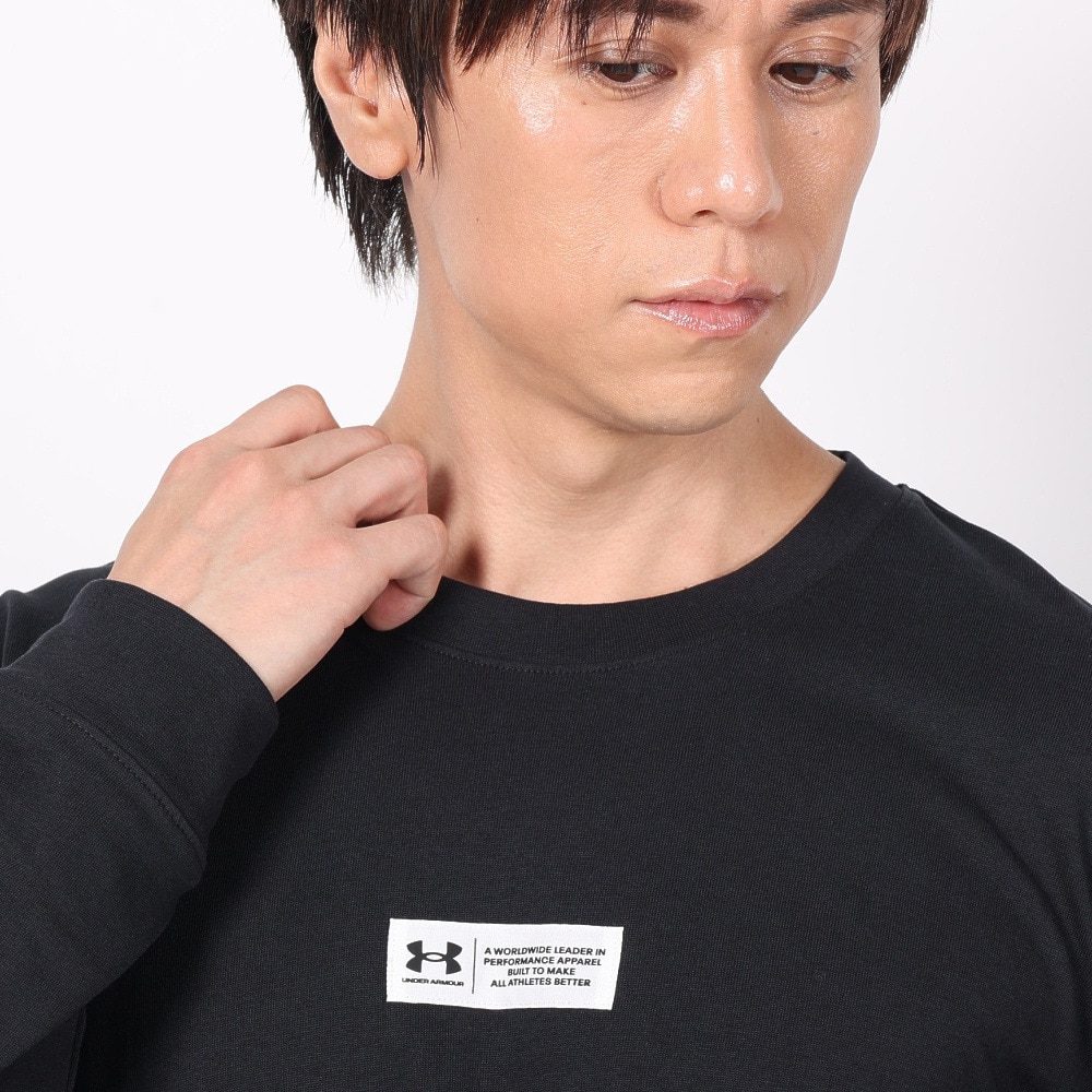 アンダーアーマー（UNDER ARMOUR）（メンズ）Tシャツ 長袖 メンズ ヘビーウエイト グラフィック  1381360 001 ロンT