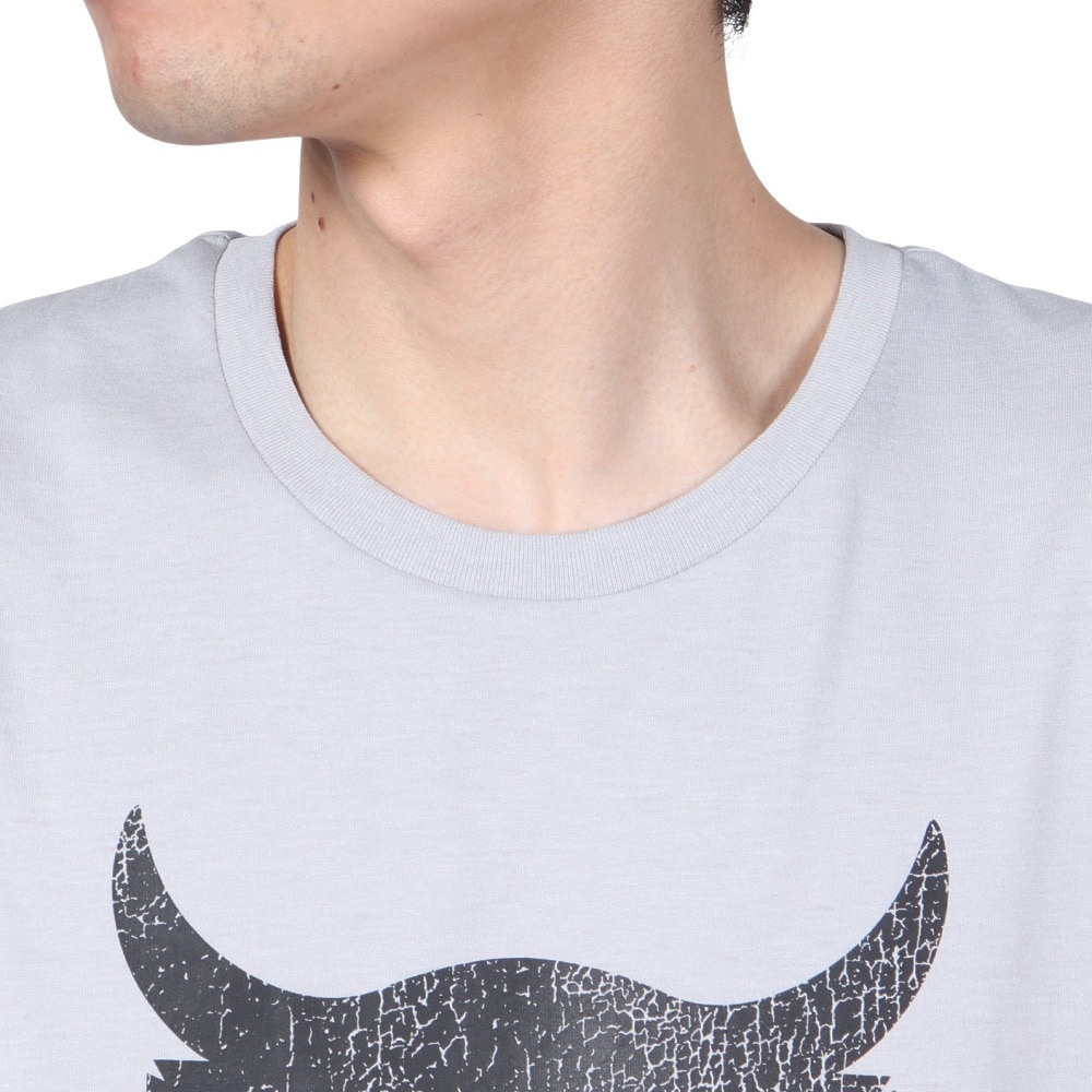 アンダーアーマー（UNDER ARMOUR）（メンズ）長袖Tシャツ プロジェクトロック BRAHMA BULLS 1374847 011