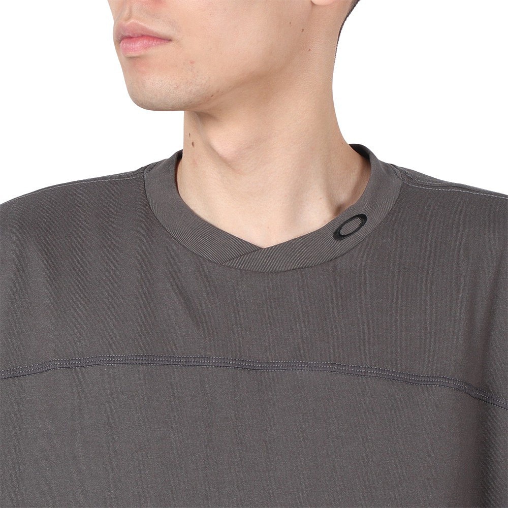 オークリー（OAKLEY）（メンズ）ESSEN 長袖Tシャツ CURVE FOA407332-22H