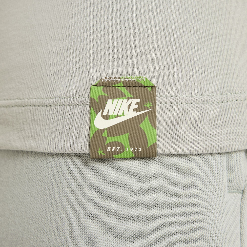 ナイキ（NIKE）（メンズ）スポーツウェア クラブ 長袖Tシャツ FZ7957-370