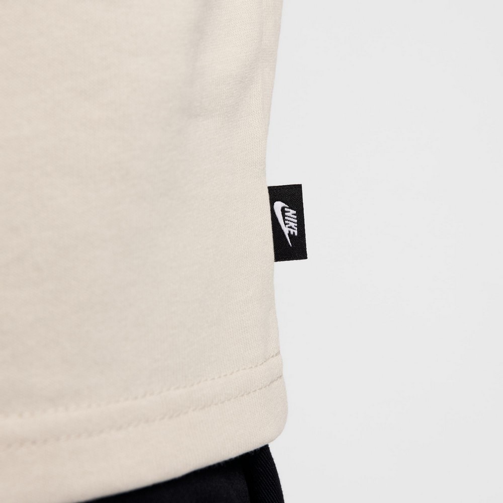 ナイキ（NIKE）（メンズ）スポーツウェア エッセンシャル 長袖Tシャツ DO7391-104
