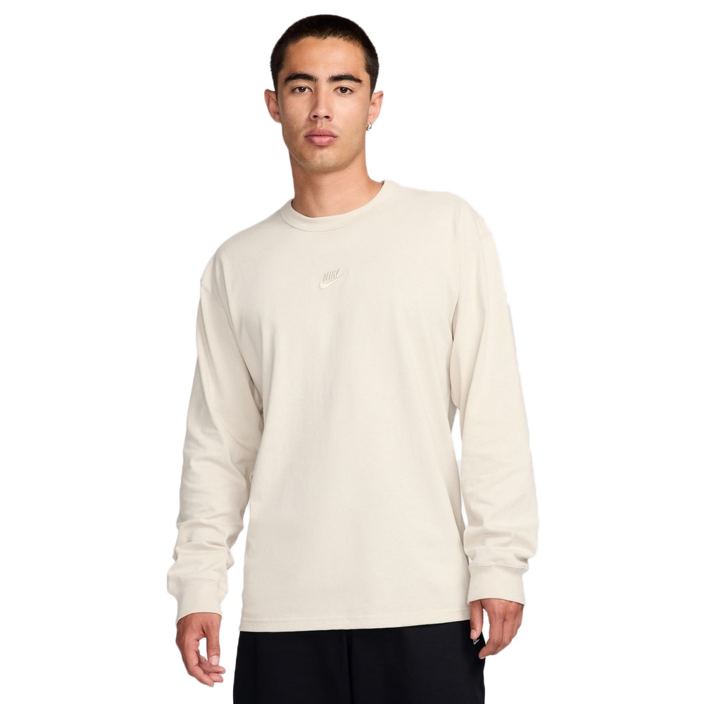ナイキ（NIKE）（メンズ）スポーツウェア エッセンシャル 長袖Tシャツ DO7391-104