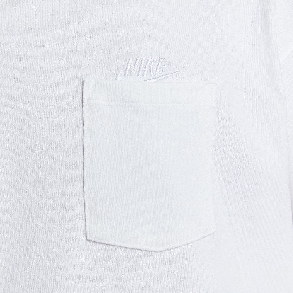 ナイキ（NIKE）（メンズ）スポーツウェア プレミアム エッセンシャル ロングスリーブ ポケット Tシャツ DR7930-101
