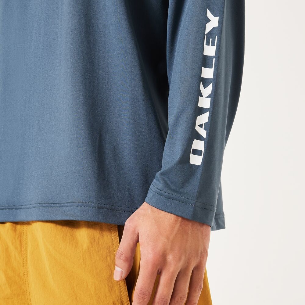 オークリー（OAKLEY）（メンズ）Enhance QD 長袖Tシャツ ボールド エボ 4.0 FOA407657-94A