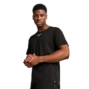 (メンズ)HYROX ウルトラスパン 半袖 Tシャツ 527157 01 BLK