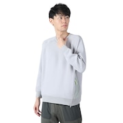 グレー