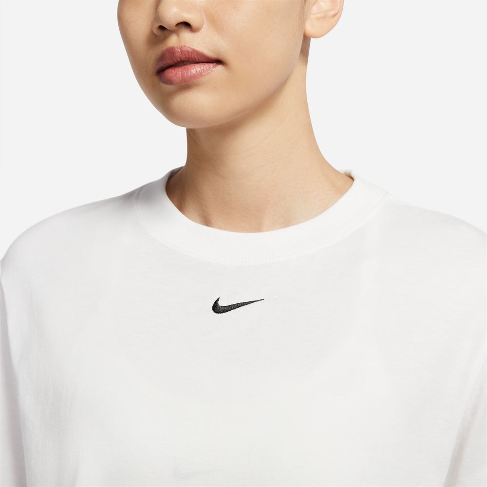 ナイキ（NIKE）（レディース）半袖Tシャツ レディース エッセンシャル Tシャツ DN5698-100